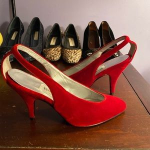 Walter Chase. Made in Italy.  Red velvet pump with rhinestone heel. EUC Size 6.
